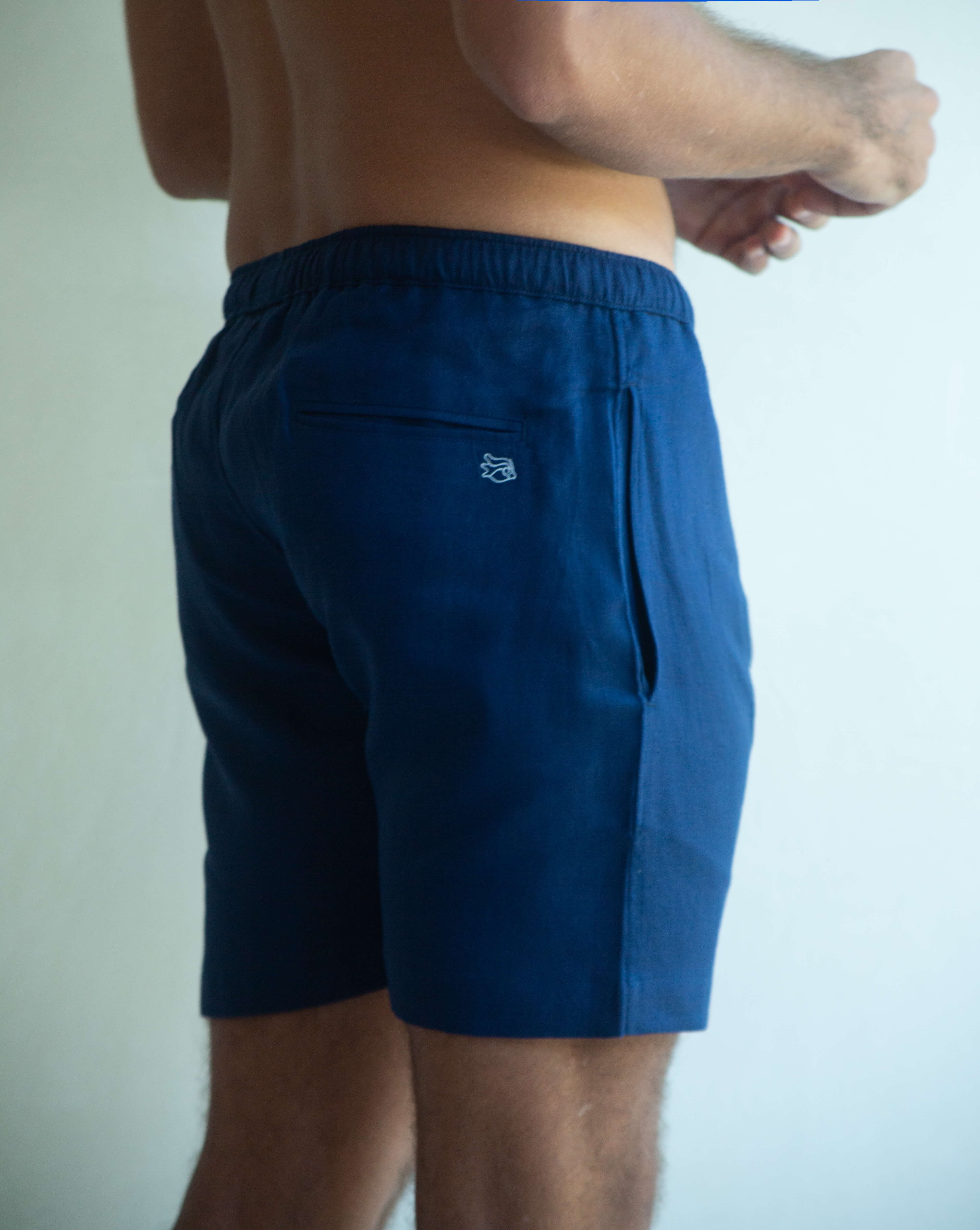 CAPRI Linen Bermudas - Navy Blue - CRASQI